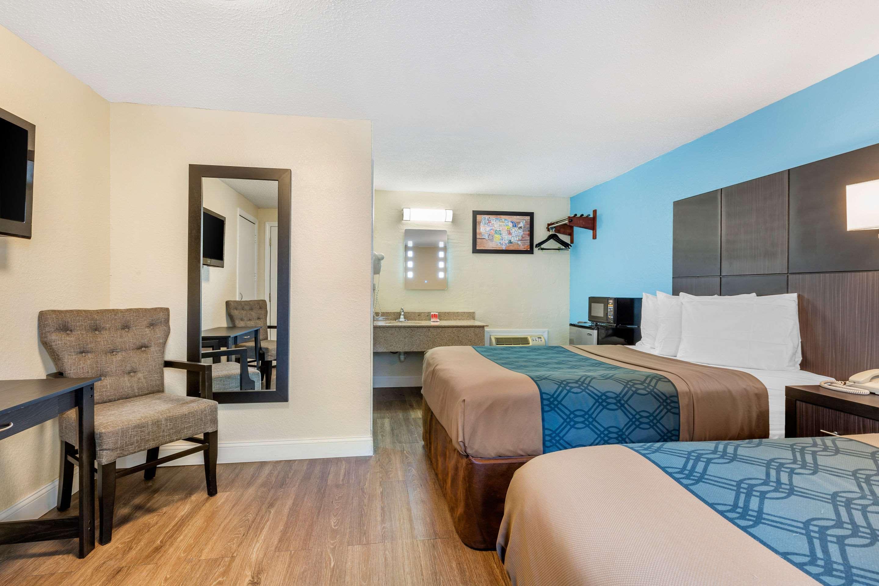 Econo Lodge By Choice - Cape Cod West Yarmouth Exterior foto