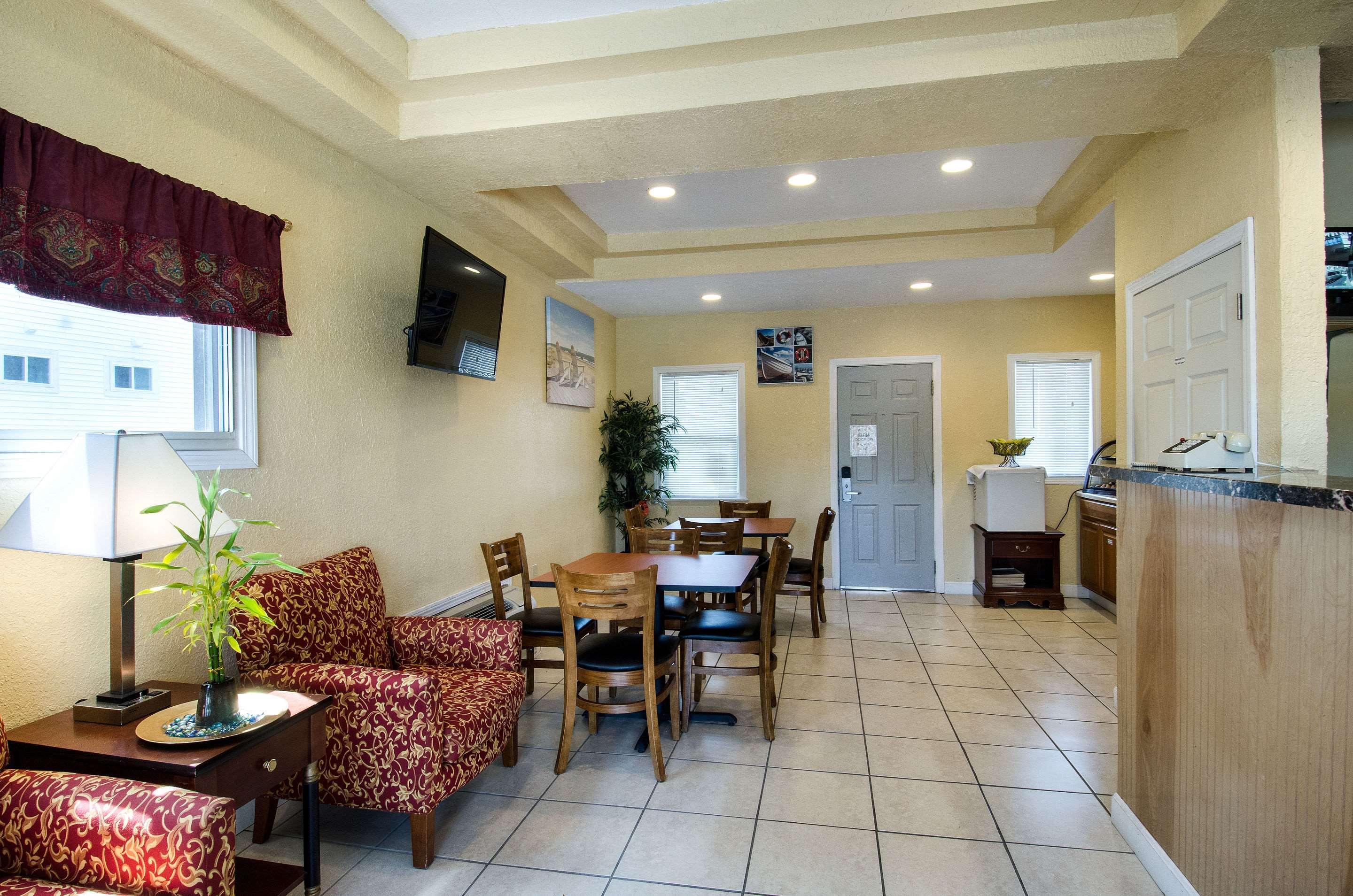 Econo Lodge By Choice - Cape Cod West Yarmouth Exterior foto