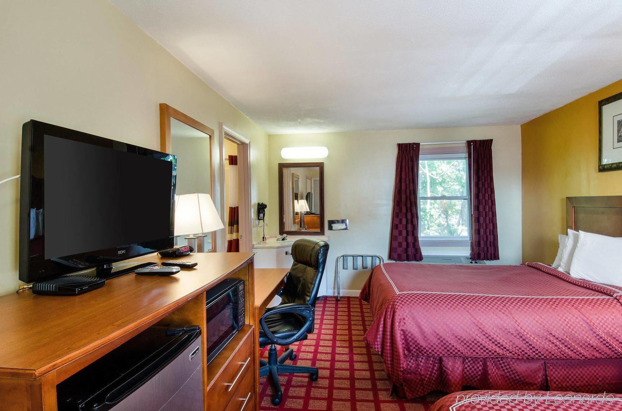 Econo Lodge By Choice - Cape Cod West Yarmouth Exterior foto
